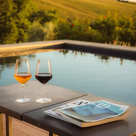 Podere Il Fornacino Farm stay